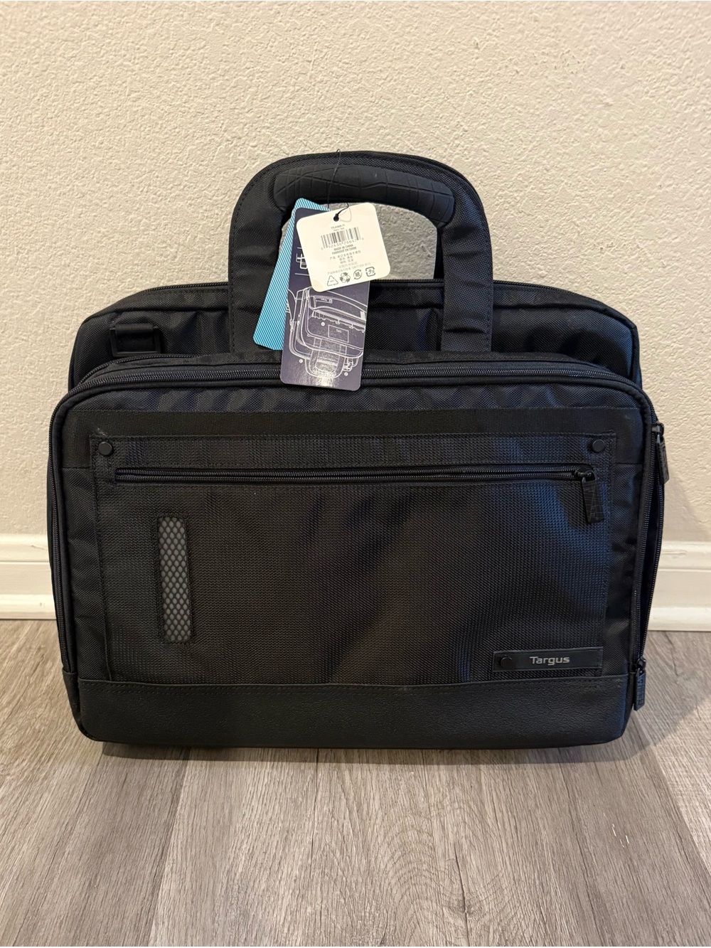 Targus Revolution Top-load Laptop Case 16" Laptop Bag w/ iPad Pocket Laptop Lock